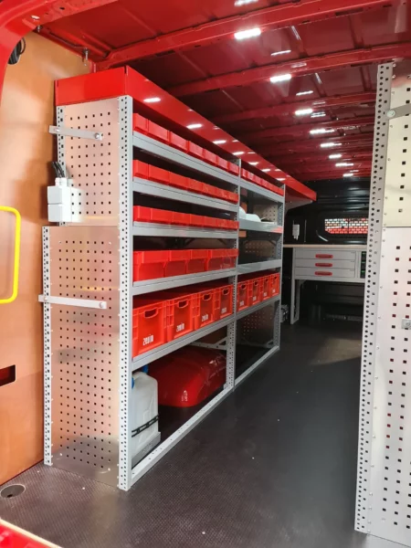 Bedrijfswageninrichting in Waasmunster