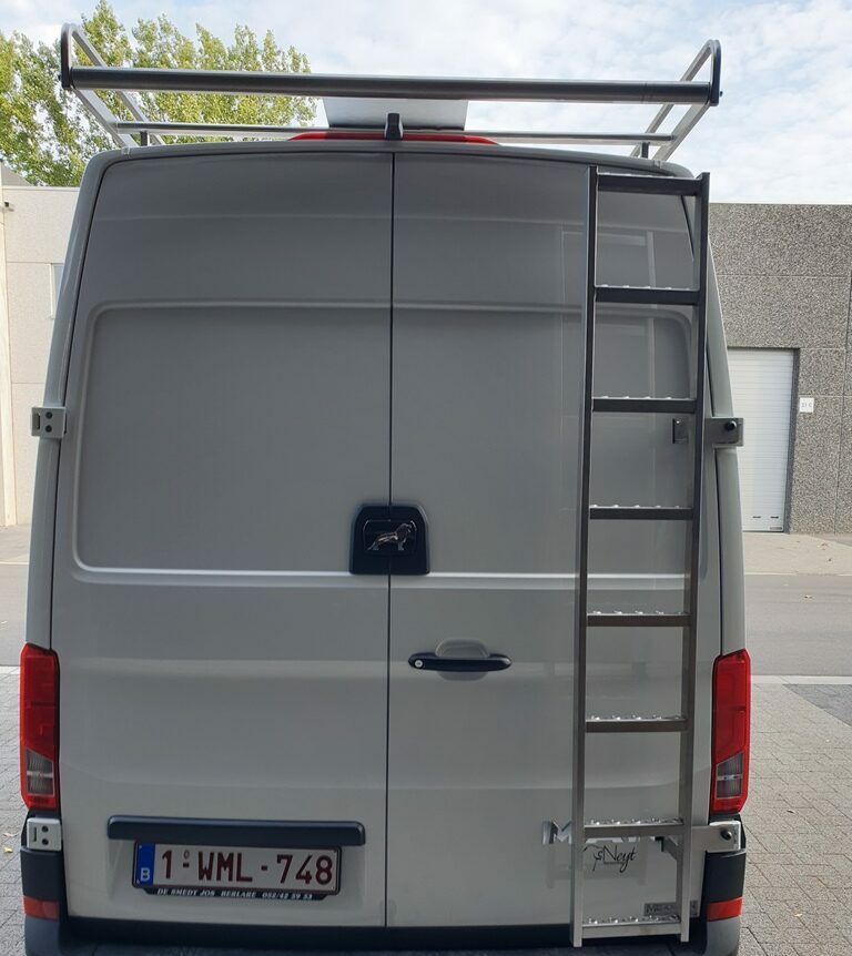 Dakdragers in Melle